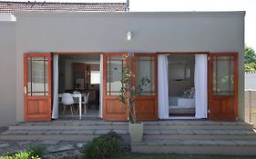 Sunbird Cottage